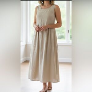 90s Kathie Lee Linen Sleeveless Dress. Size M. Excellent condition.